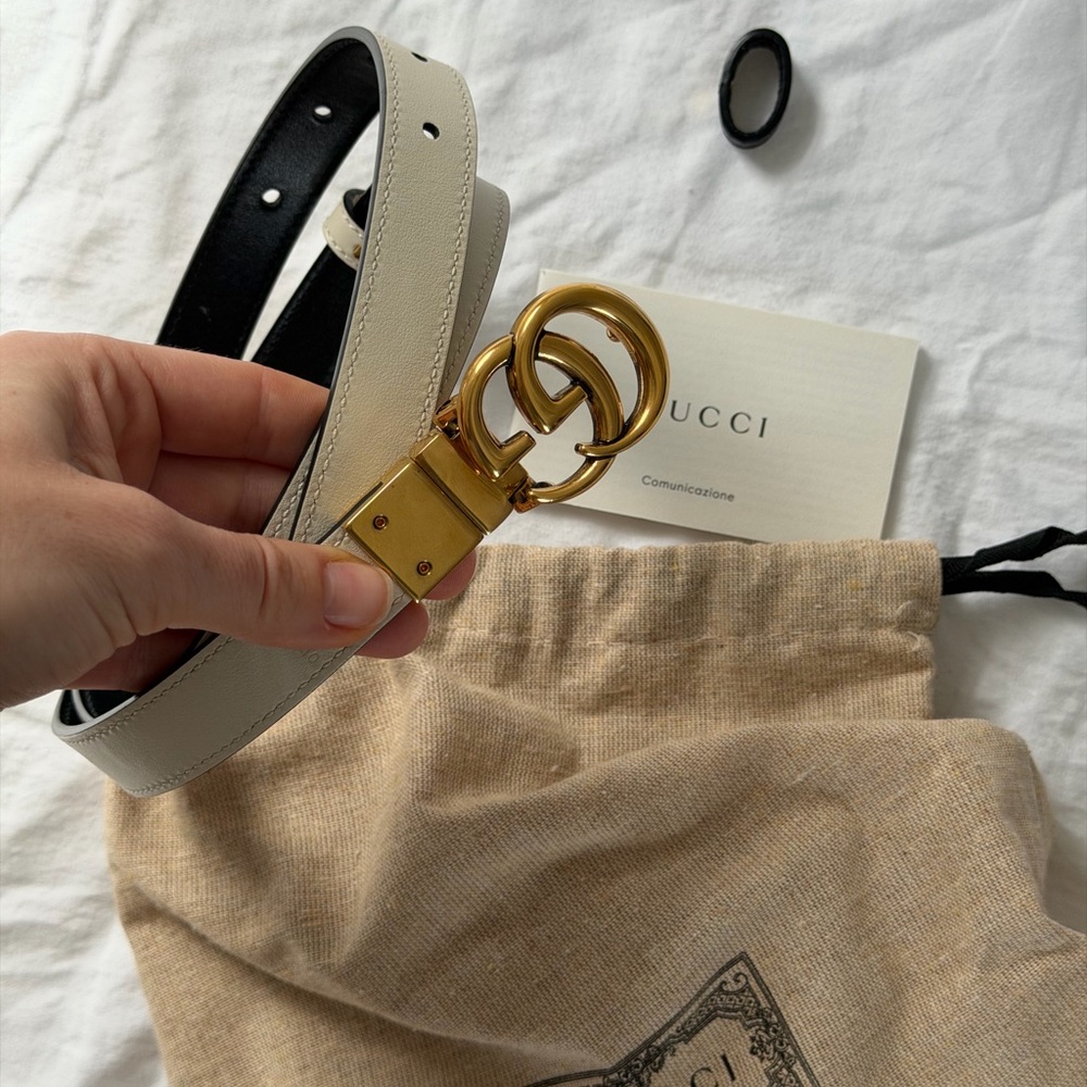 Authentic Gucci Blondie Marmont Reversible Thin Belt Black Beige leather 2 in 1